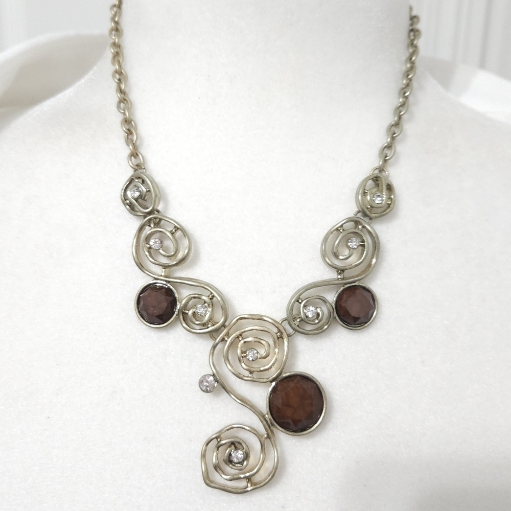 NWT Statement Necklace Set